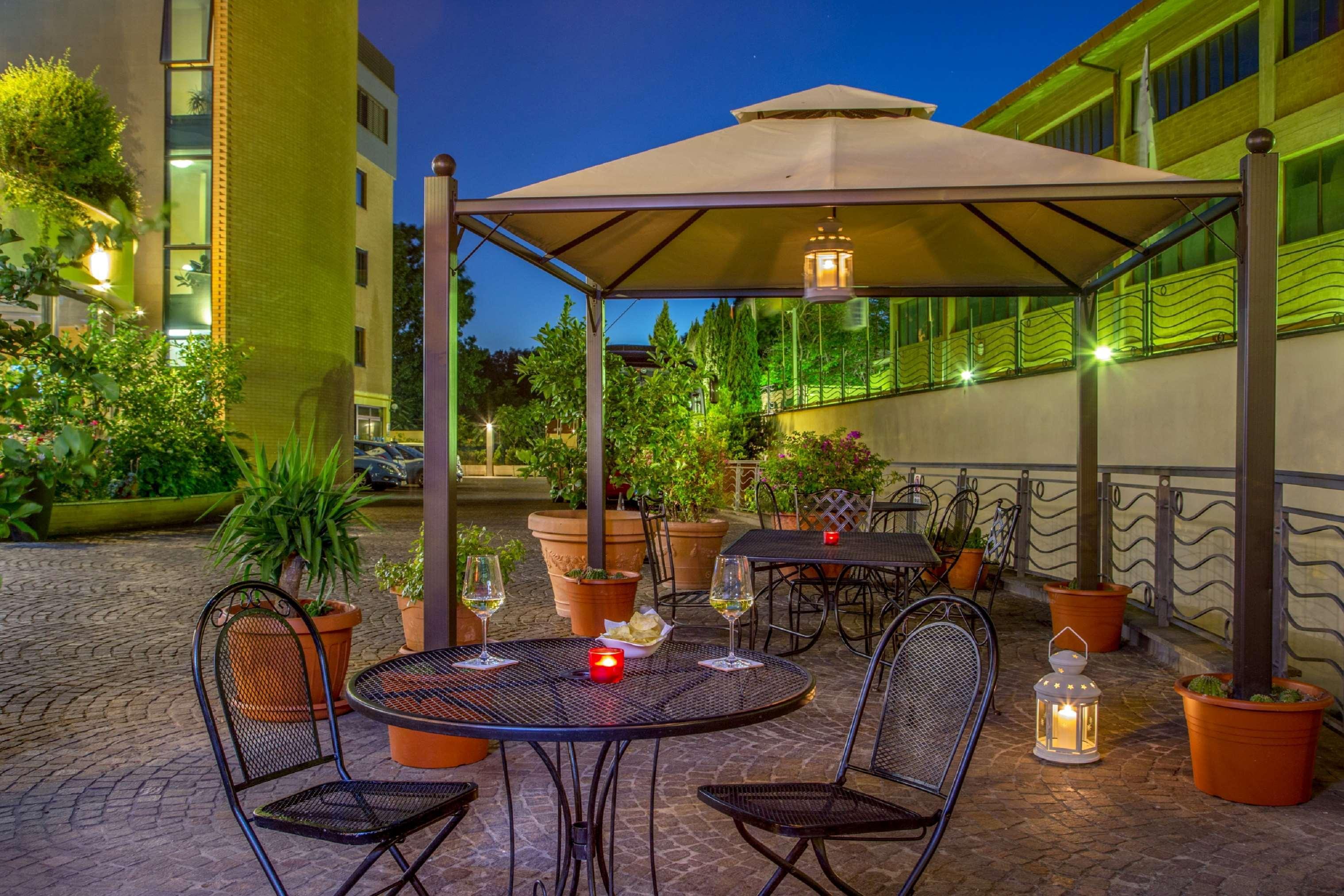 Best Western Blu Hotel Roma Exterior photo